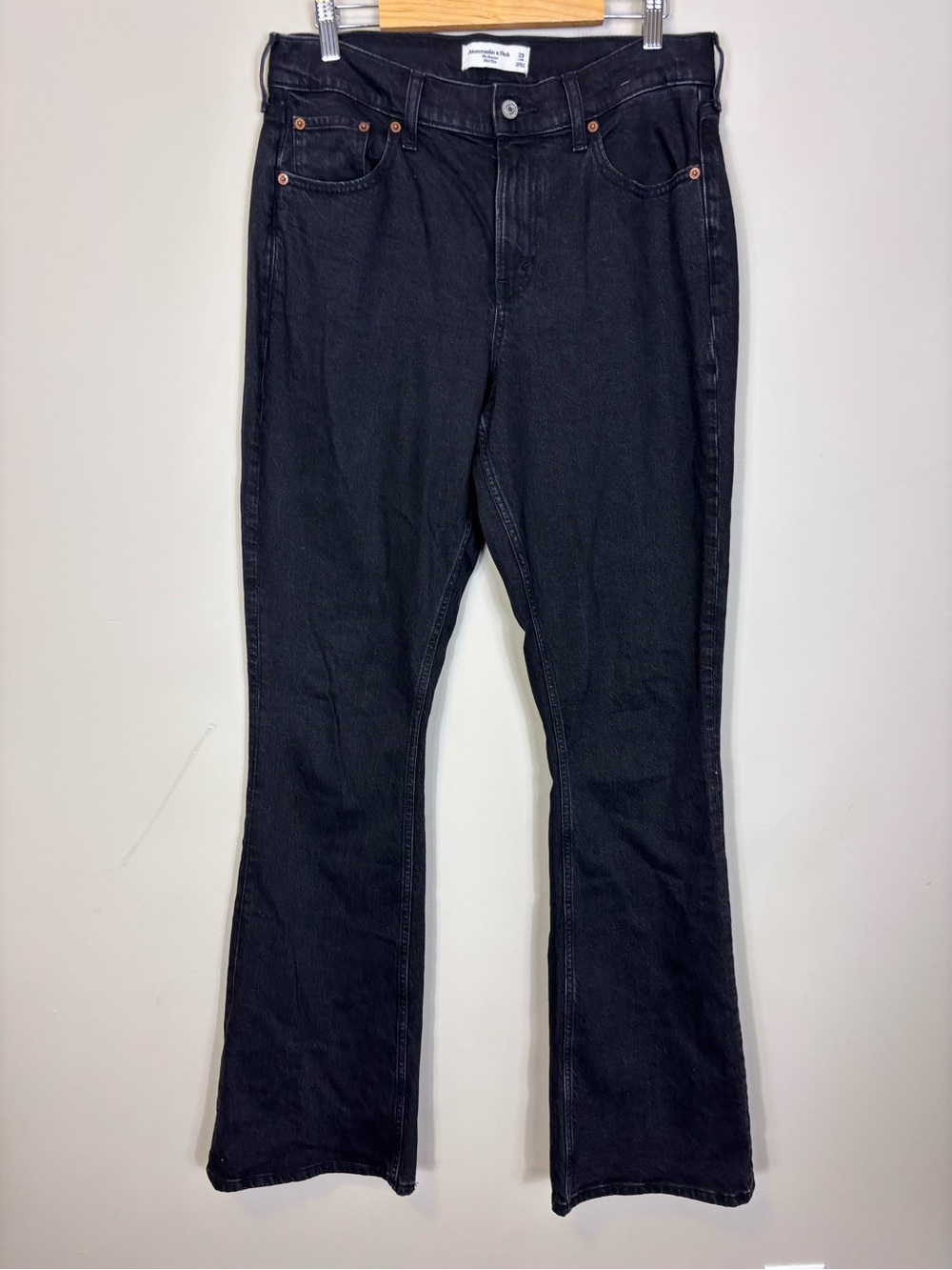 Abercrombie & Fitch Black The Bootcut Mid Rise Jeans 29 Long Inseam